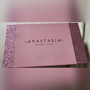 Anastasia Beverly Hills SULTRY